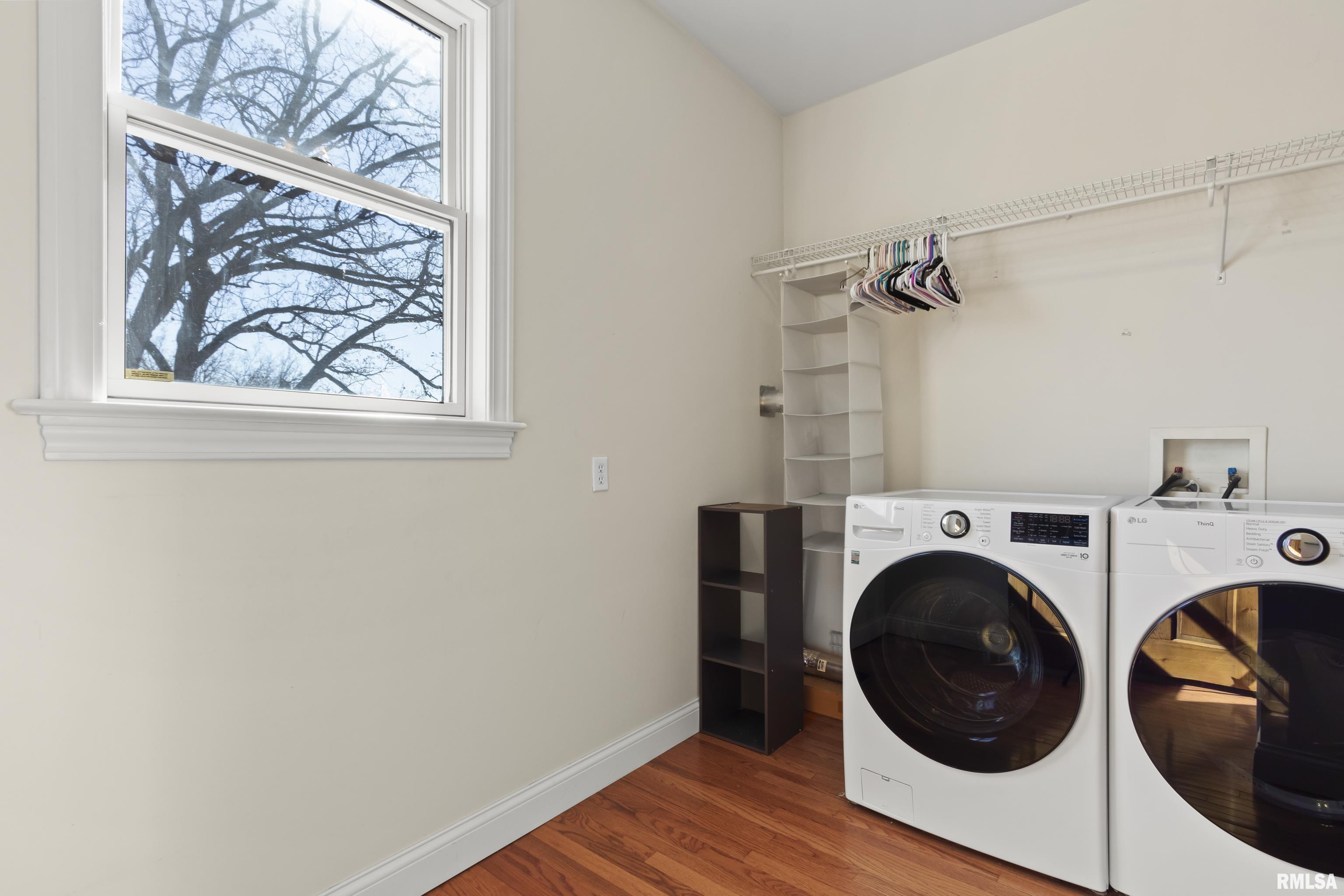 528 West High Street Peoria, IL 61606 - Photo 33 of 54