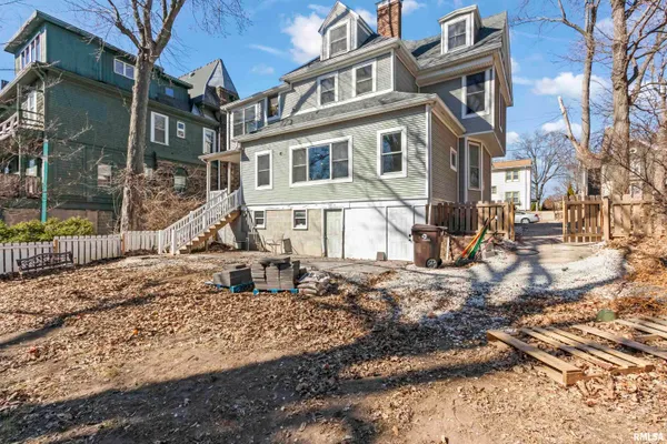 $349,900 | 528 West High Street, Peoria, IL 61606