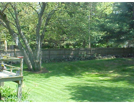 22 Anthony Road North Reading, MA 01864 - Photo 8 of 8 Gallery Image 8