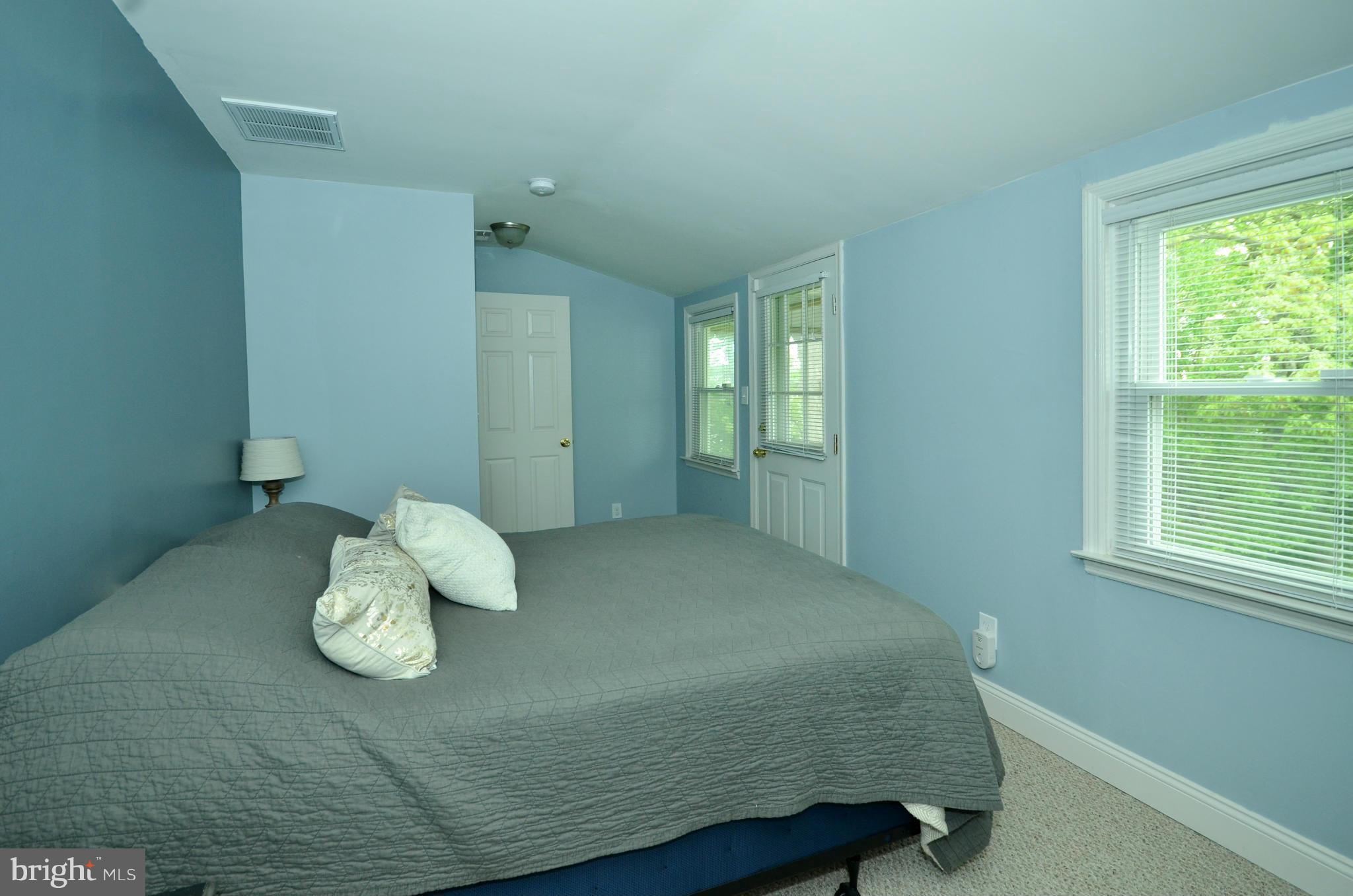 4 Gorsuch Road Lutherville-Timonium, MD 21093 - Photo 17 of 24 BEDROOM