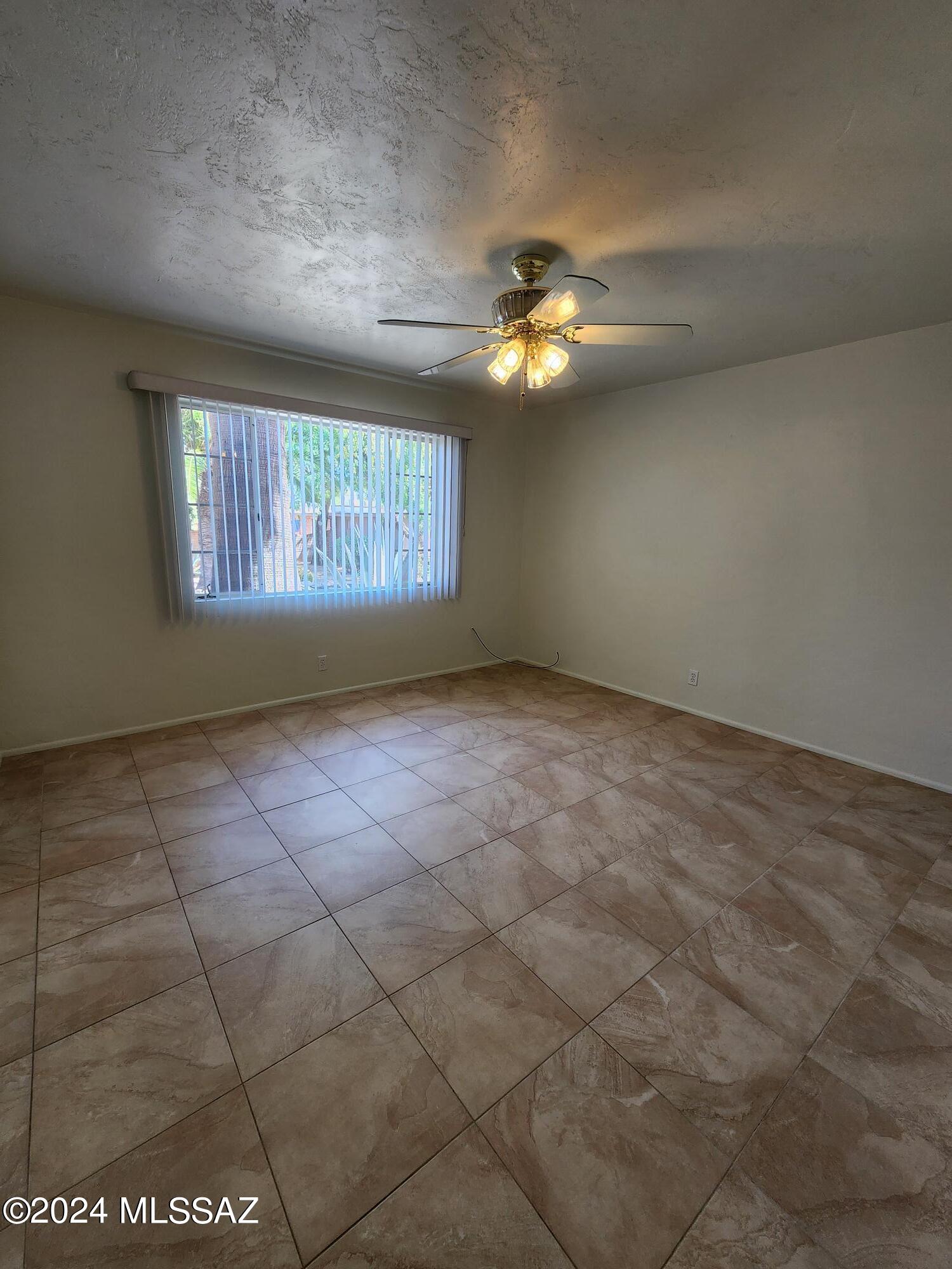 25 West Roma Drive Oro Valley, AZ 85737 - Photo 19 of 35