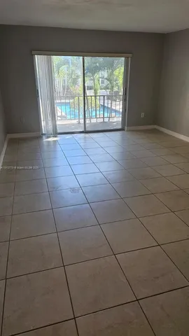 $2,200 | 6890 North Kendall Drive, Unit B203, Pinecrest, FL 33156