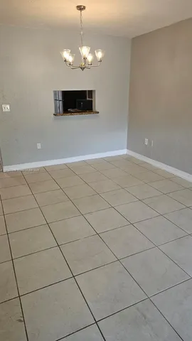 $2,200 | 6890 North Kendall Drive, Unit B203, Pinecrest, FL 33156