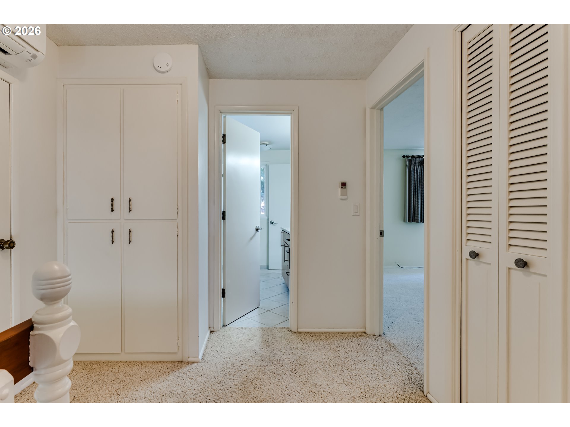 88119 Tiki Lane Springfield, OR 97478 - Photo 21 of 46 Hallway