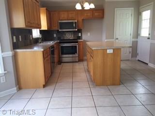 2576 Peppertree Ridge Road Randleman, NC 27317 - Photo 9 of 22 Kitchen