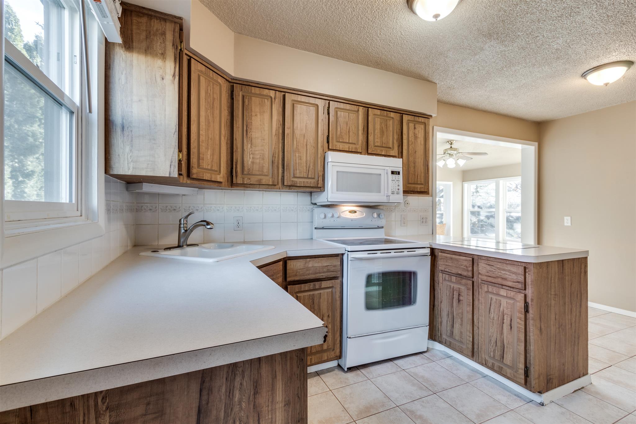 5324 North Fairmount Place Spokane, WA 99205 - Photo 5 of 26