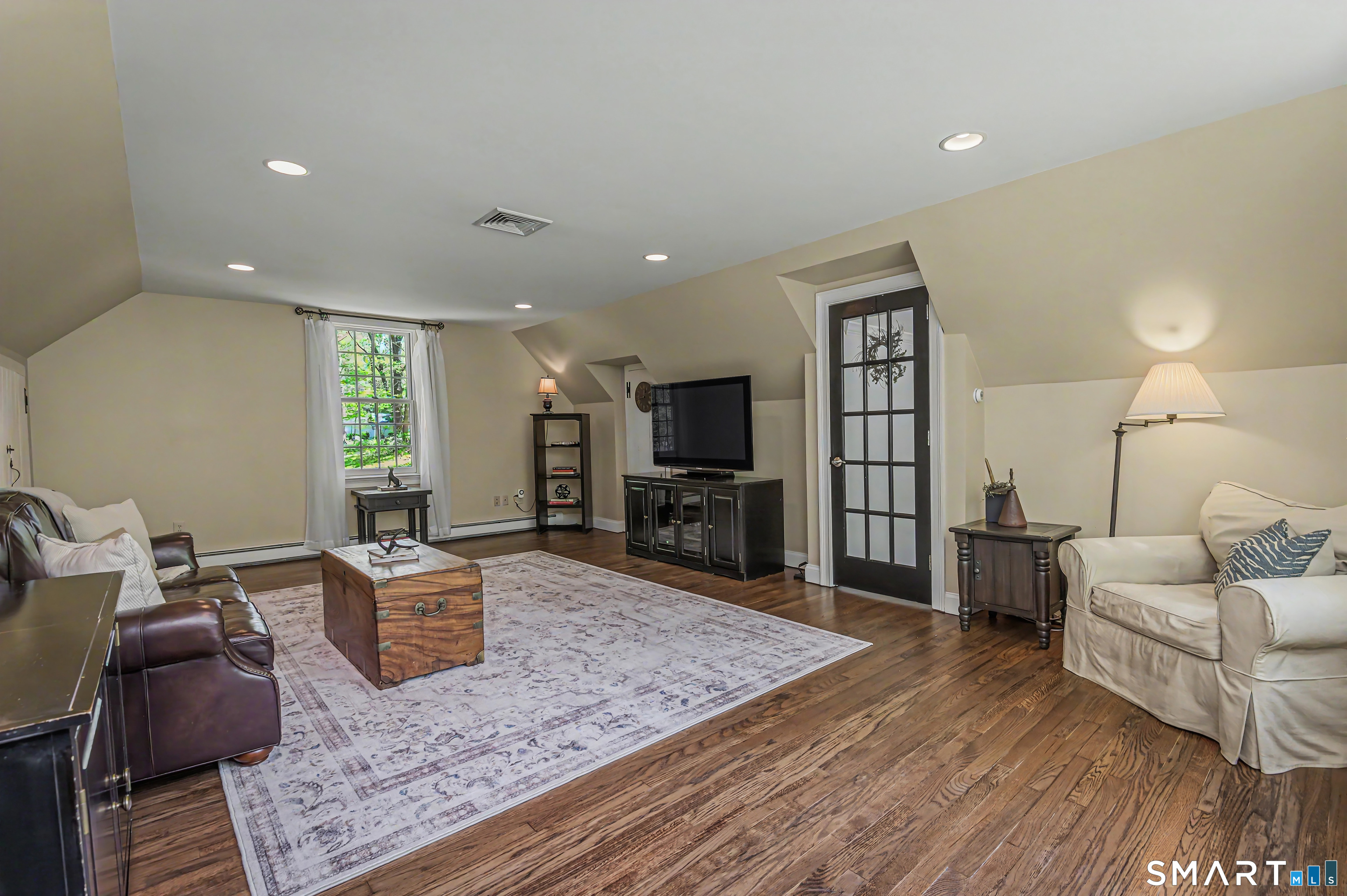 78 Deer Hill Drive Ridgefield, CT 06877 - Photo 17 of 40