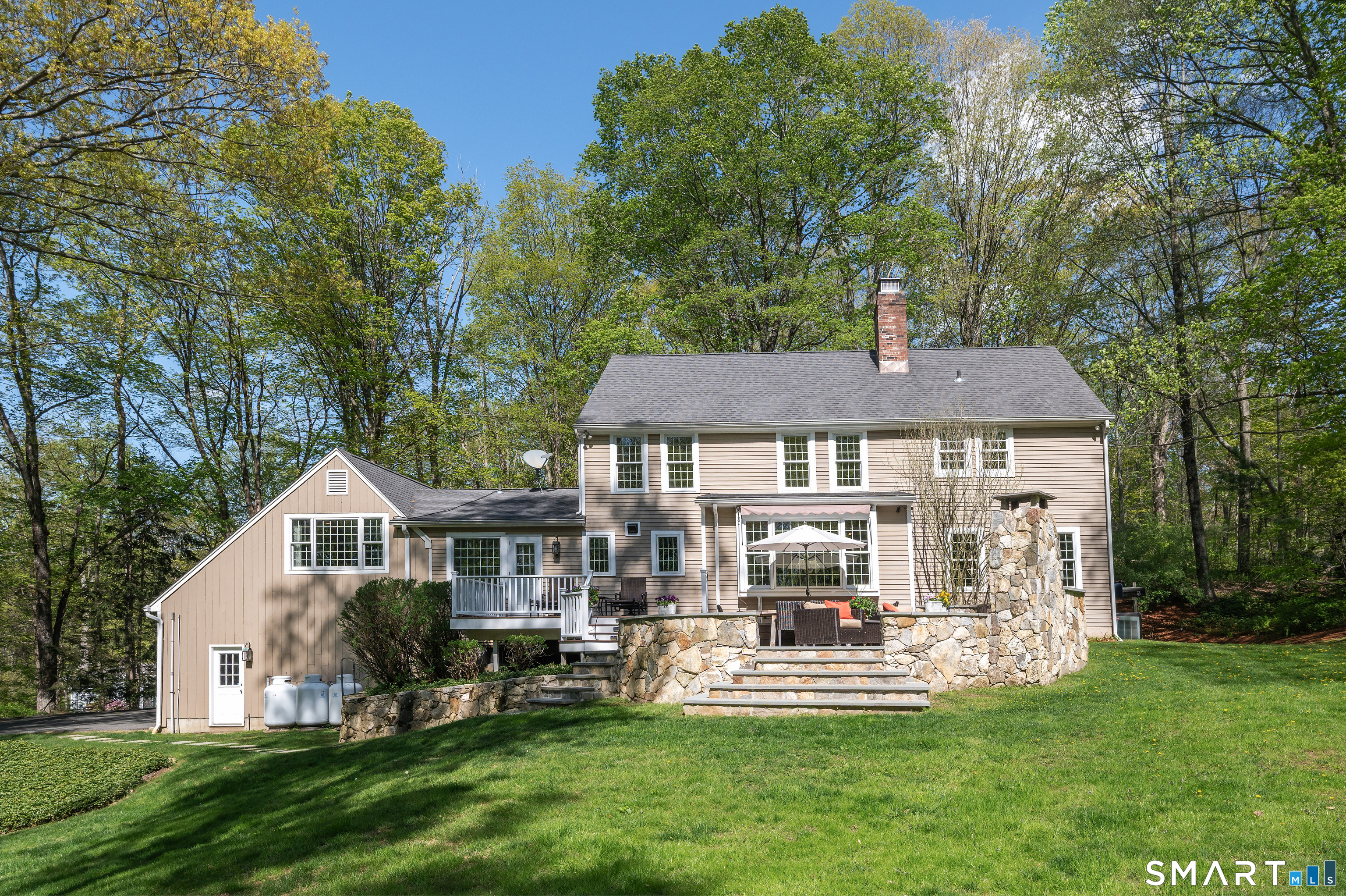 78 Deer Hill Drive Ridgefield, CT 06877 - Photo 2 of 40