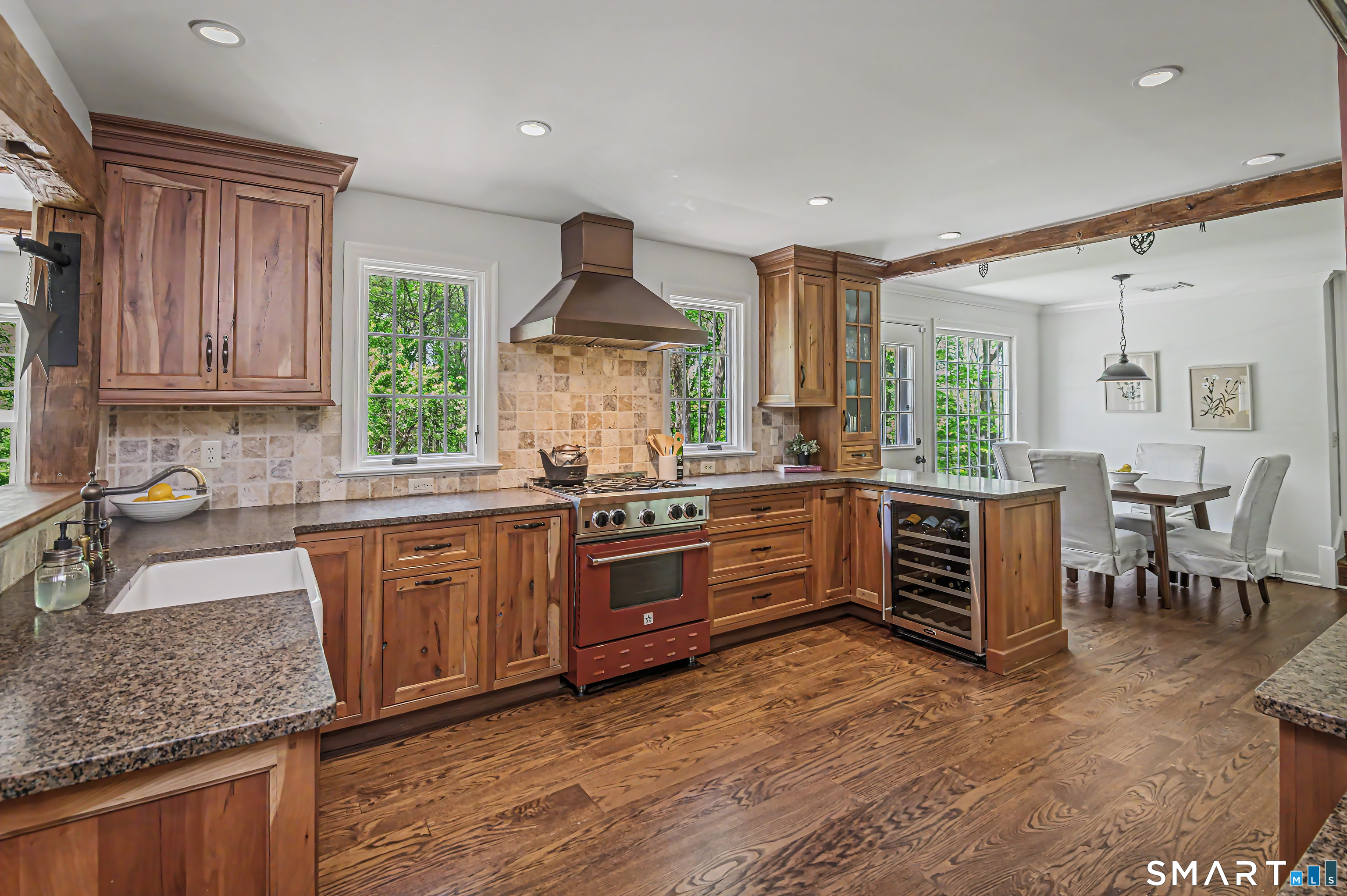 78 Deer Hill Drive Ridgefield, CT 06877 - Photo 7 of 40