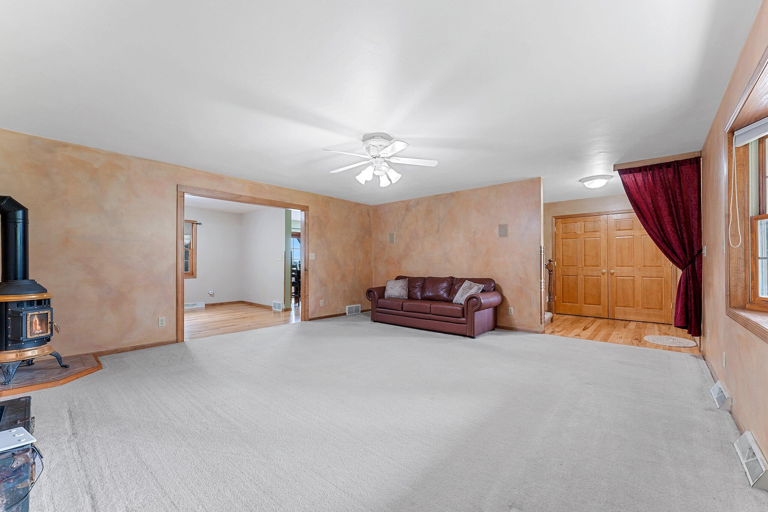8735 County Highway Two Rivers, WI 54241 - Photo 23 of 65 032-8735CountyRoadB-TwoRivers-WI-54241-S