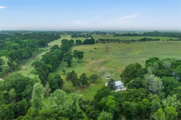 $695,000 | 11401 Schaffner Road, Sealy, TX 77474