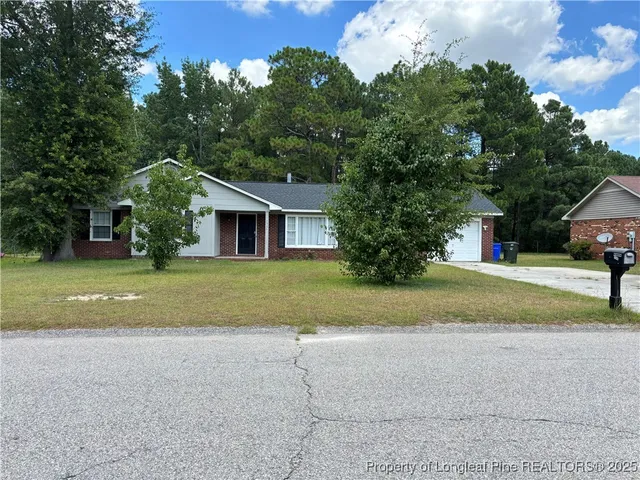 $1,650 | 7546 Beverly Drive, Fayetteville, NC 28314
