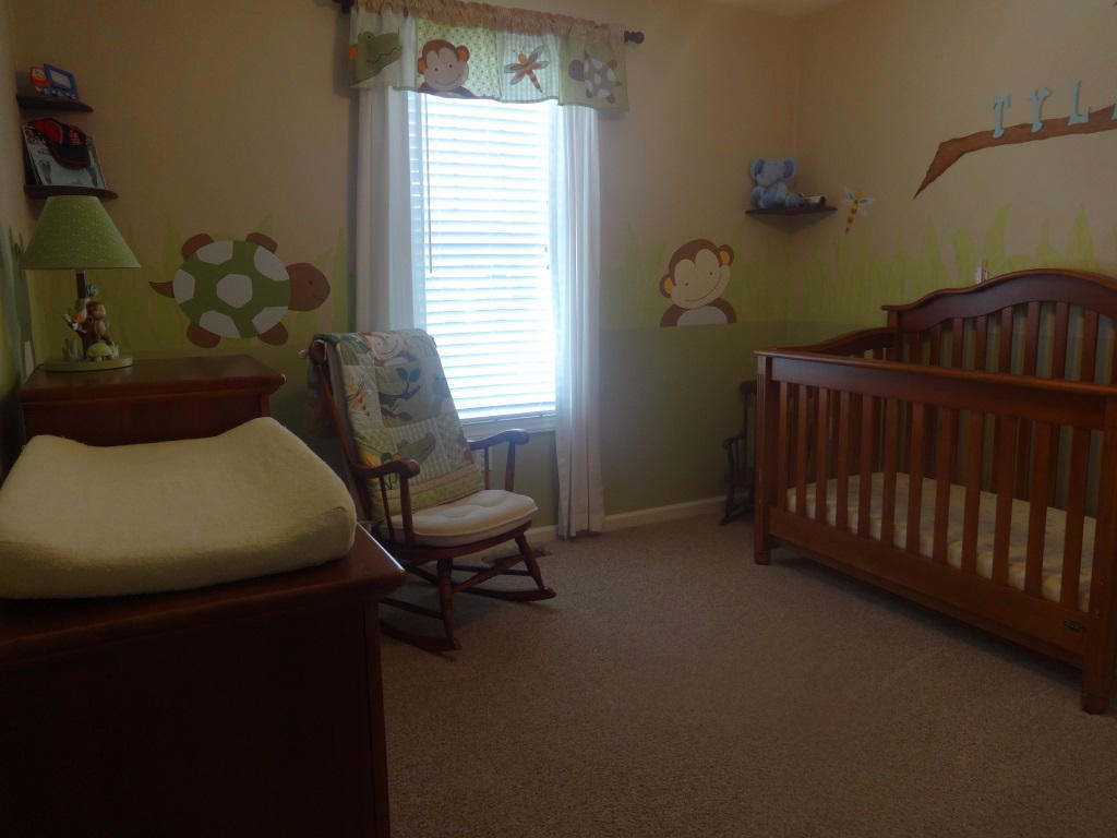1732 Meadows Road Vinton, VA 24179 - Photo 3 of 32 a bedroom with a bed and a window