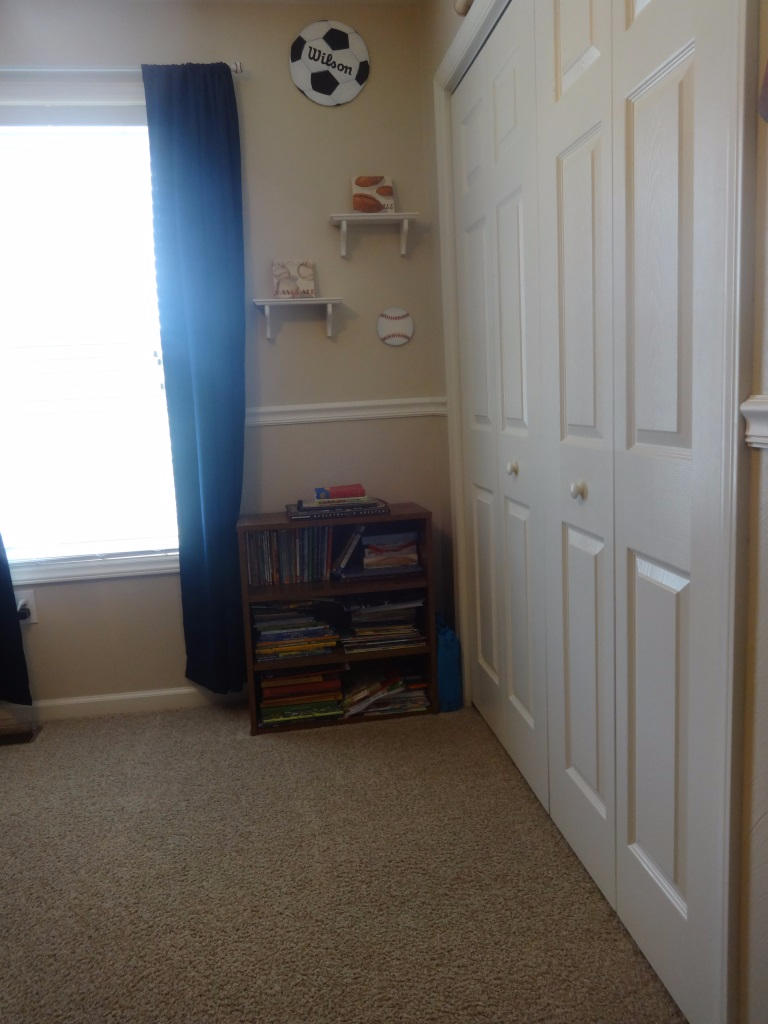 1732 Meadows Road Vinton, VA 24179 - Photo 9 of 32 a view of an empty room