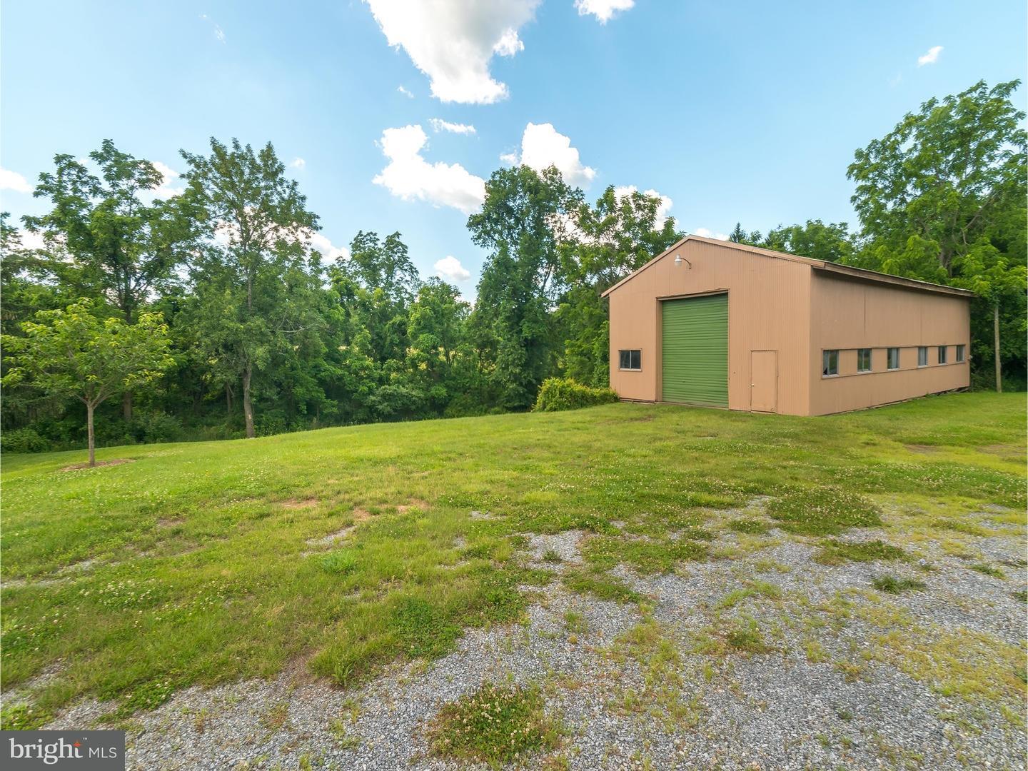 335 Monocacy Hill Road Birdsboro, PA 19508 - Photo 3 of 24 Gallery Image 3