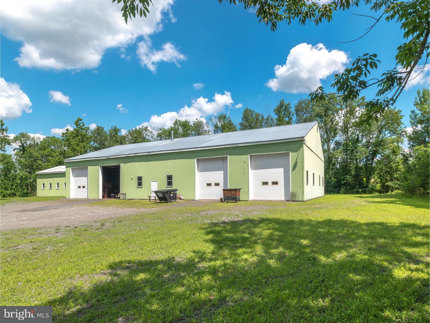 335 Monocacy Hill Road Birdsboro, PA 19508 - Photo 5 of 24 Gallery Image 5