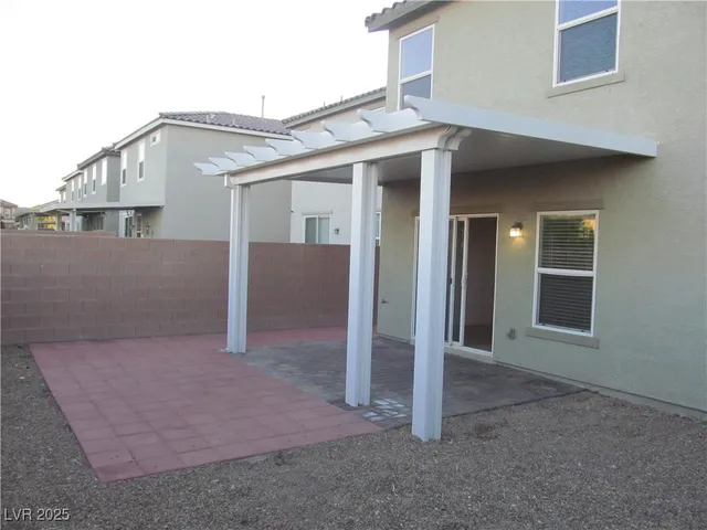 $2,250 | 5730 Casa Branca Street, Las Vegas, NV 89148
