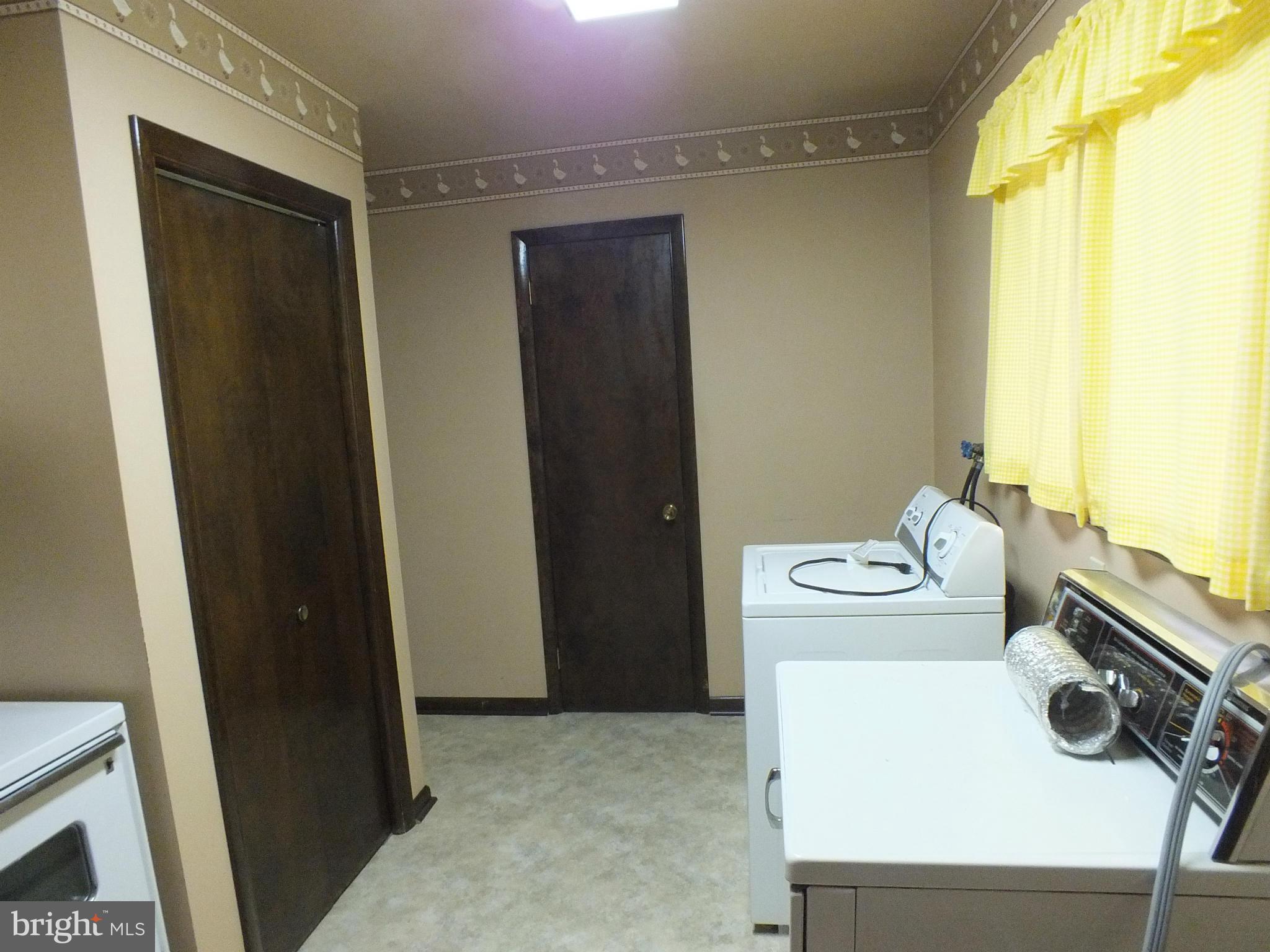 1538 Baust Church Road Union Bridge, MD 21791 - Photo 8 of 19 Interior (General)