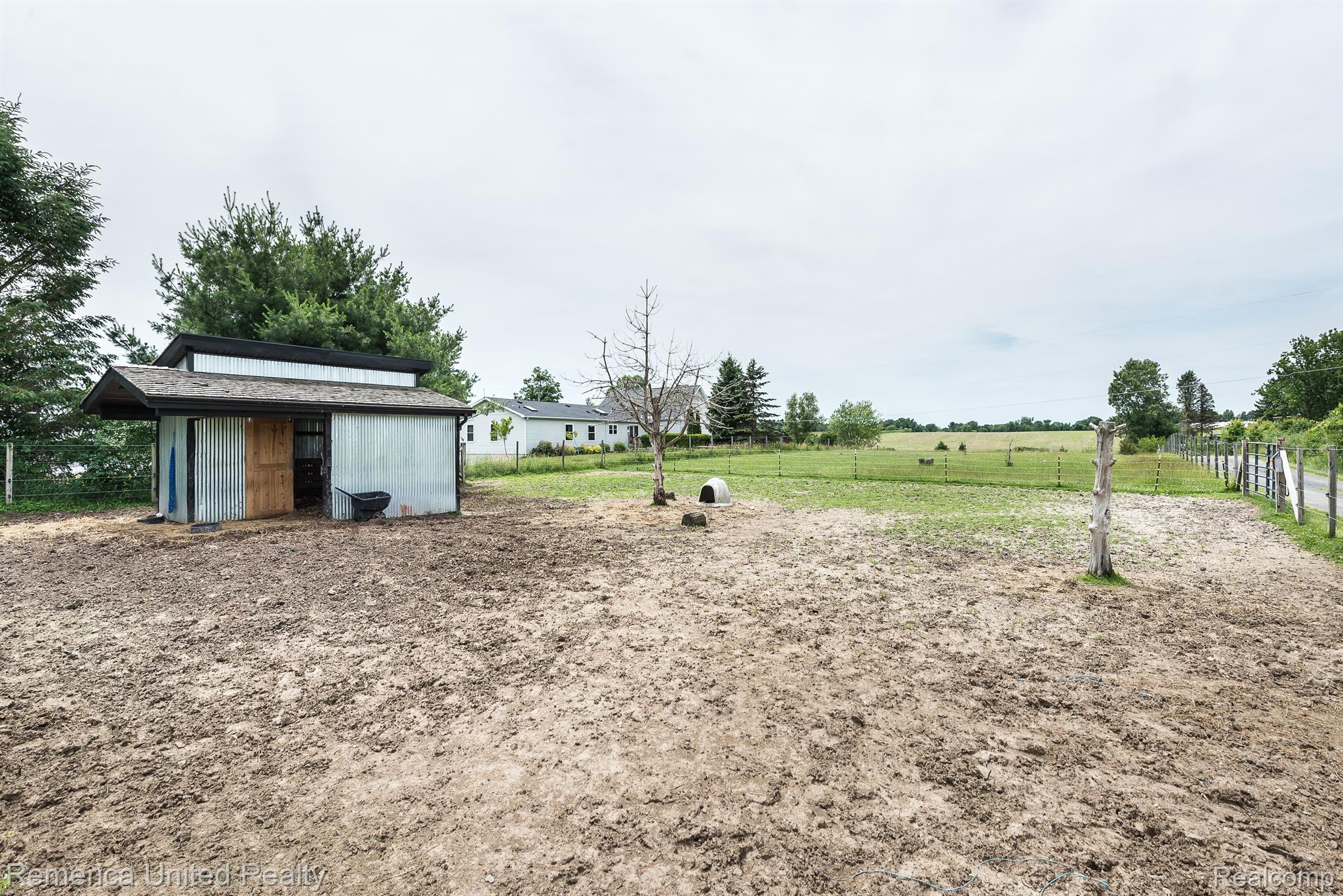 2615 Cedar Lake Road Howell, MI 48843 - Photo 43 of 47 Gallery Image 43