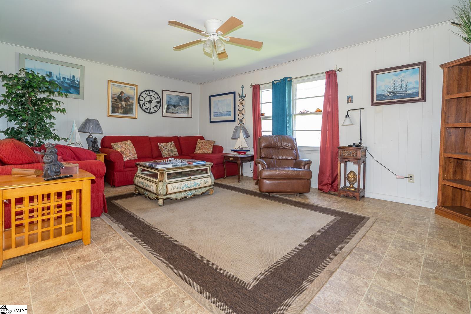 278 Spring Valley Road Seneca, SC 29678 - Photo 2 of 19 Gallery Image 2