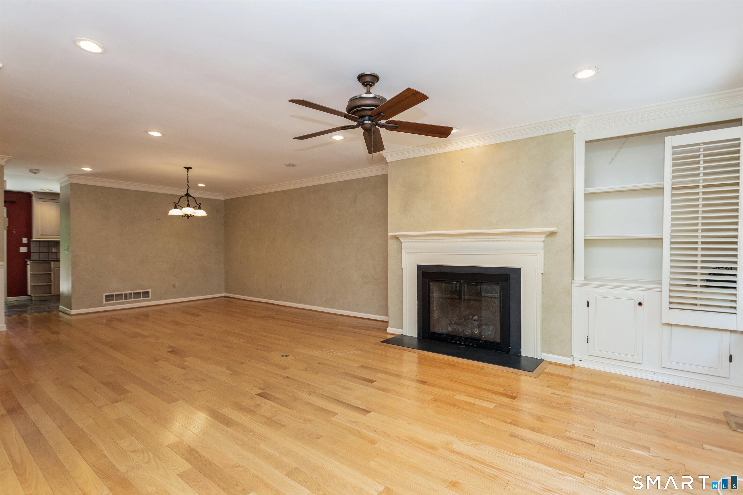 3 Valley View Road, Unit 24 Norwalk, CT 06851 - Photo 10 of 37
