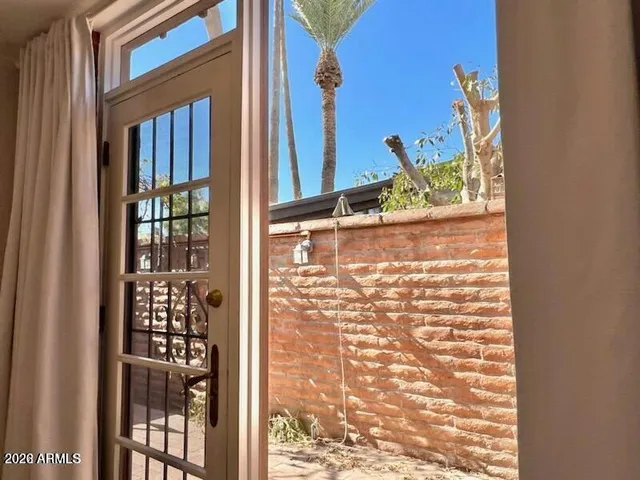 $2,500 | 3022 North 32nd Street, Unit 51, Phoenix, AZ 85018