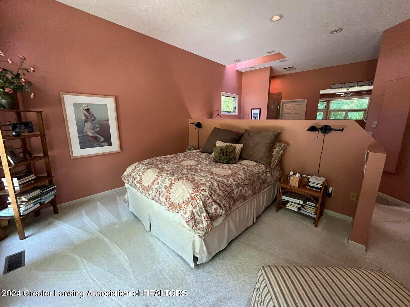 4340 Aztec Way Okemos, MI 48864 - Photo 15 of 48 20240611201139067517000000-o