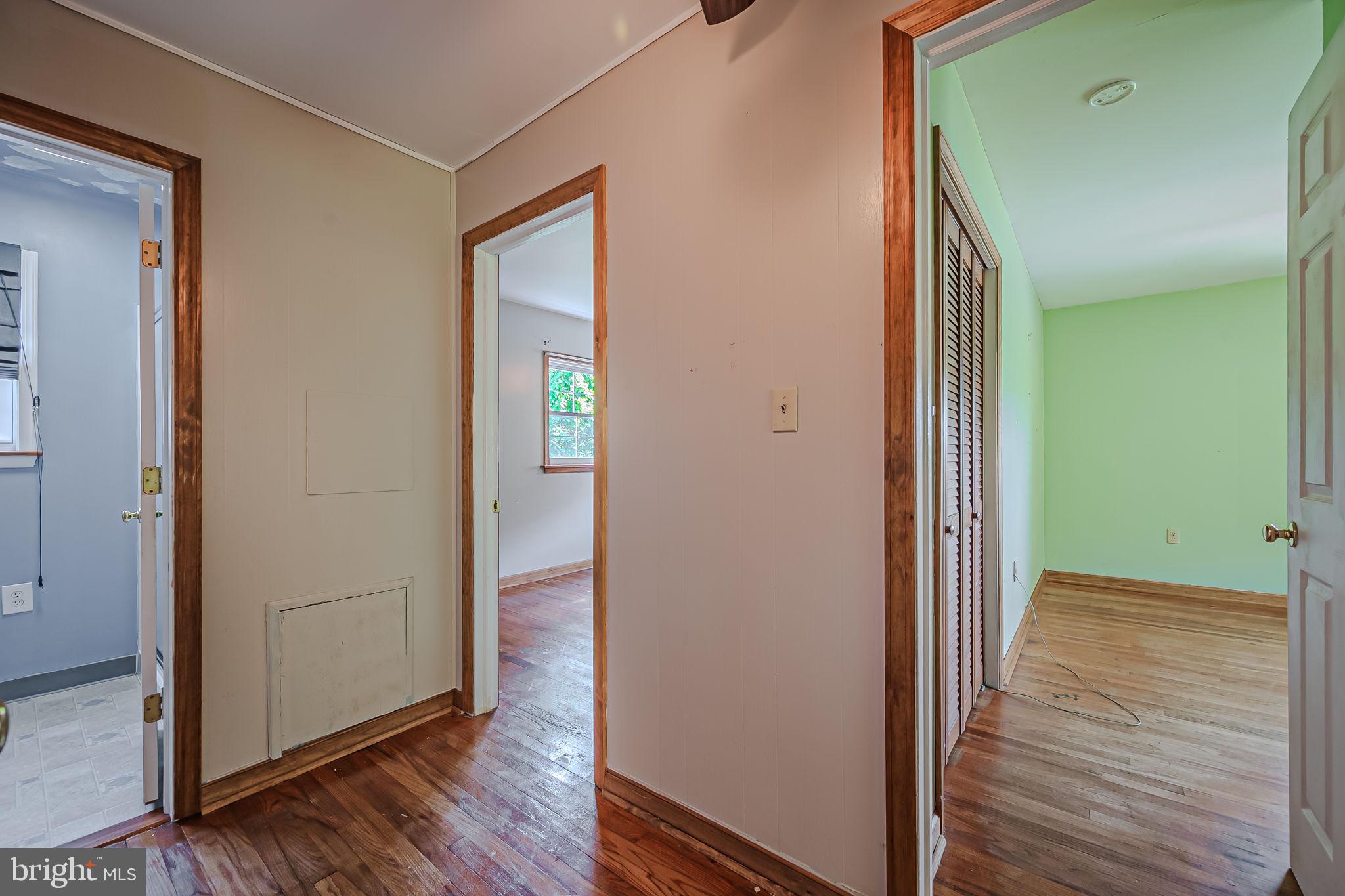 1063 Bayview Road Middletown, DE 19709 - Photo 21 of 40 Upper level hall