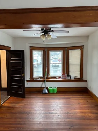 $1,350 | 427 Orange Street, Unit 1L, Springfield, MA 01108