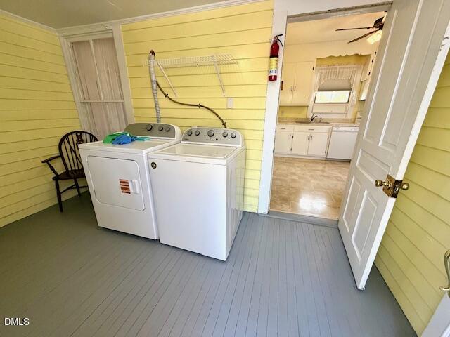 132 Buffalo Road Clarksville, VA 23927 - Photo 28 of 56 a utility room with a washer and dryer