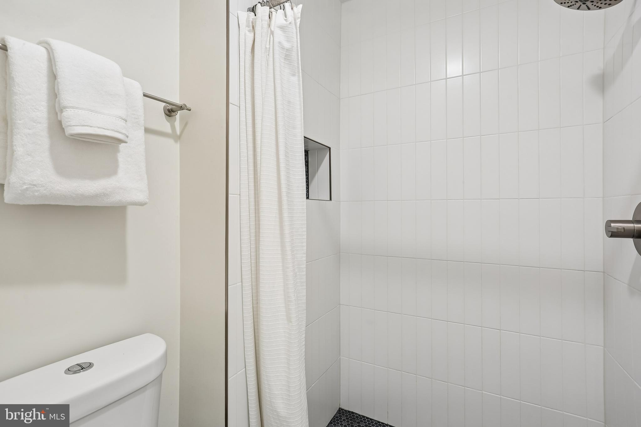 9211 Three Oaks Drive Silver Spring, MD 20901 - Photo 29 of 70