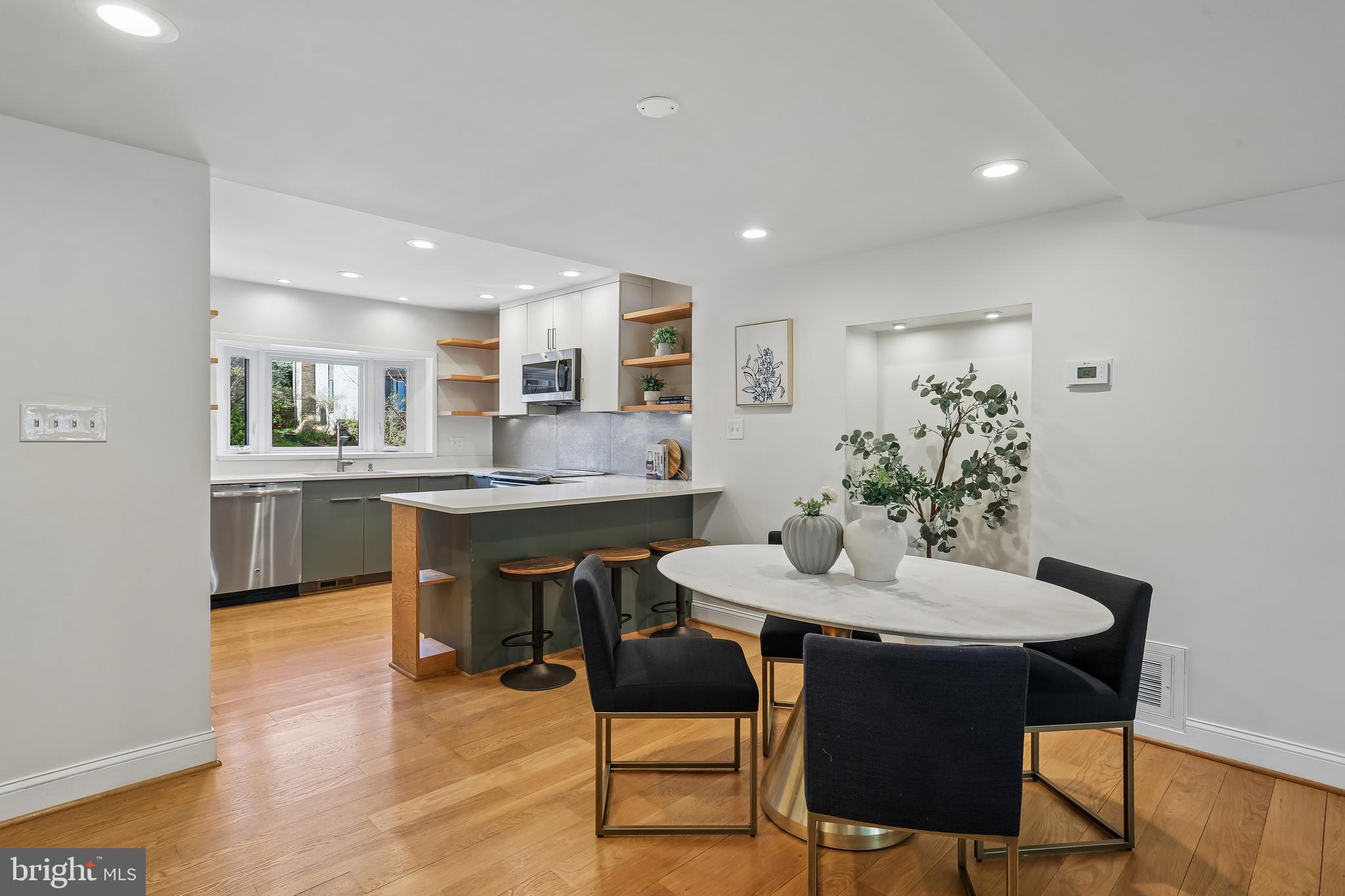 9211 Three Oaks Drive Silver Spring, MD 20901 - Photo 7 of 70