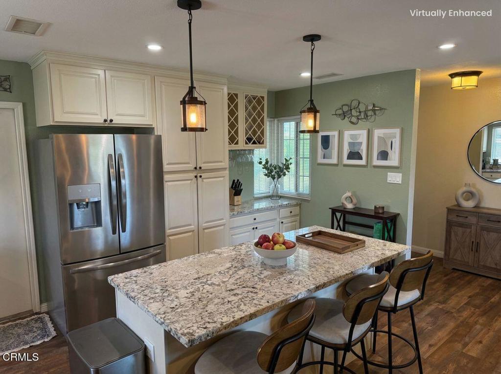 860 Morro Way Oxnard, CA 93033 - Photo 3 of 9