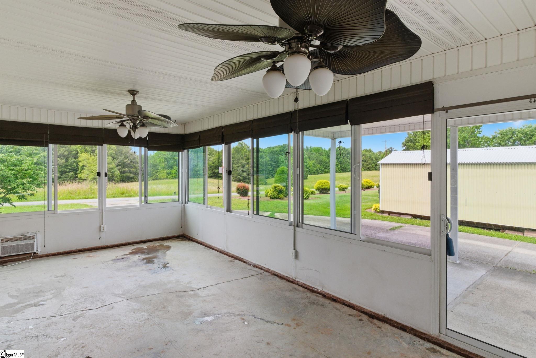 136 Country Club Road Gaffney, SC 29340 - Photo 3 of 27