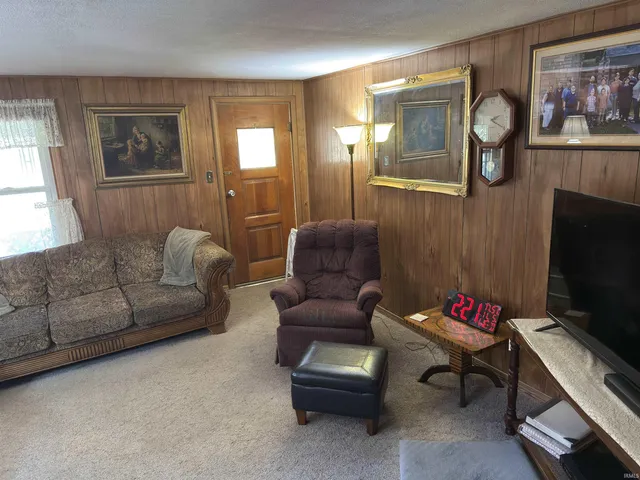 $250,000 | 4307 South Owensburg Road, Springville, IN 47462