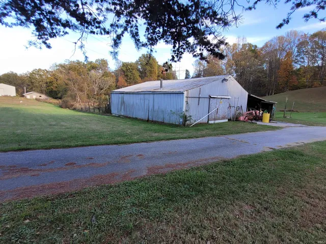 $250,000 | 4307 South Owensburg Road, Springville, IN 47462