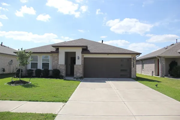 $2,300 | 8206 Precious Passing Way, Rosharon, TX 77583