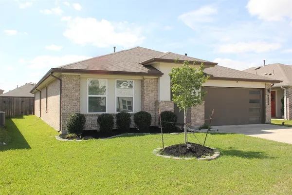 $2,300 | 8206 Precious Passing Way, Rosharon, TX 77583