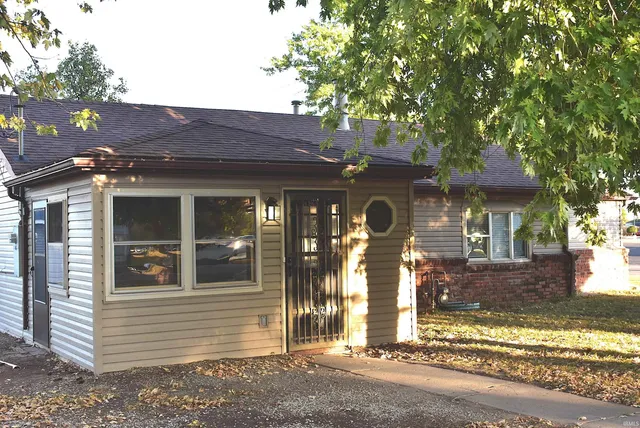 $155,000 | 1304 East Morgan Street, Kokomo, IN 46901