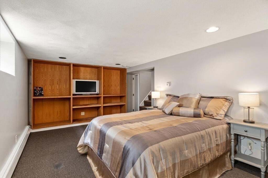 45 Sunset Road Somerville, MA 02144 - Photo 17 of 40 Gallery Image 17