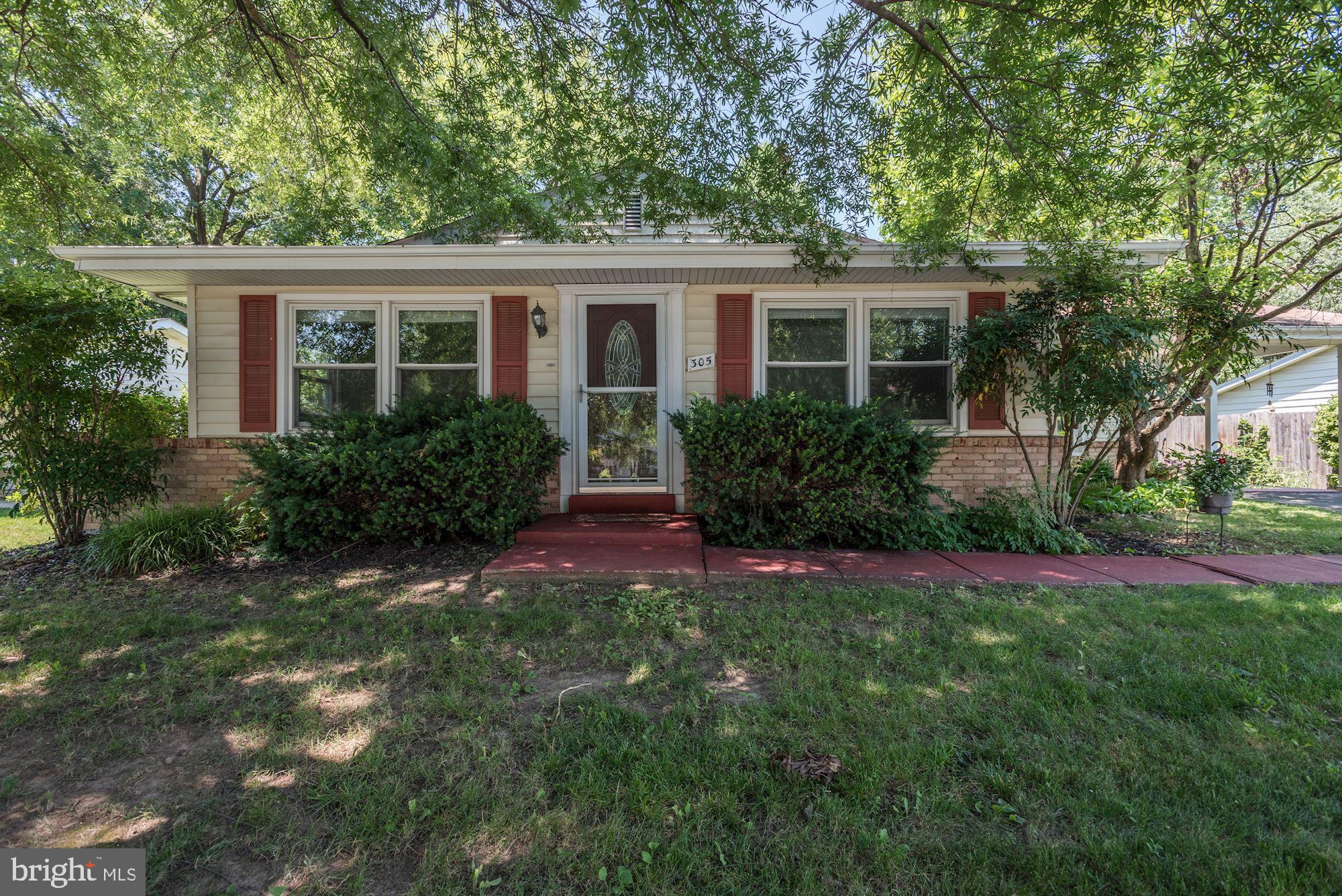305 South Irving Road Sterling, VA 20164 - Photo 34 of 37 Front Exterior