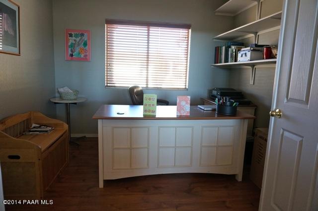 4467 North Harwick Road Prescott Valley, AZ 86314 - Photo 5 of 27 Office
