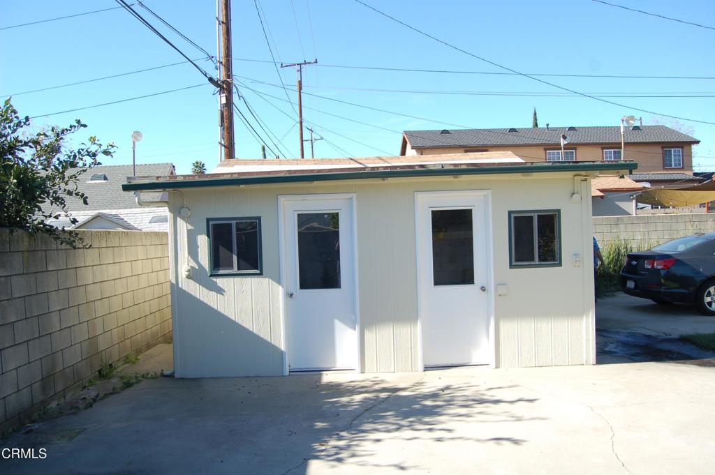 3912 Mohawk Street Pasadena, CA 91107 - Photo 23 of 24 a view of a house with a patio