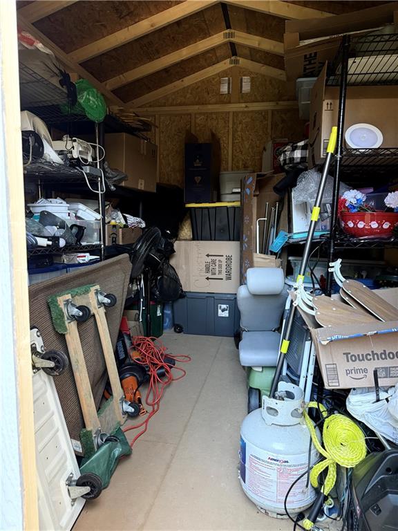 218 Eden Woods Clarkesville, GA 30523 - Photo 33 of 35 a room with lots of furniture and clutter