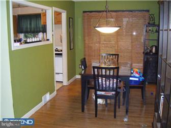 2750 East County Line Road Hatboro, PA 19040 - Photo 3 of 11 Dining Room