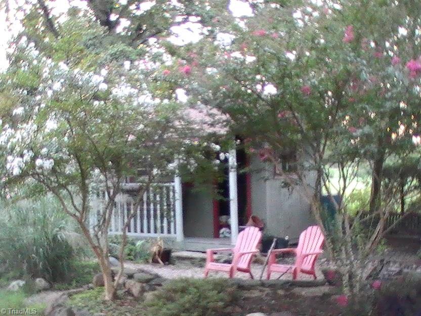 112 Main Church Road Mocksville, NC 27028 - Photo 6 of 26 Storage View/Side yard