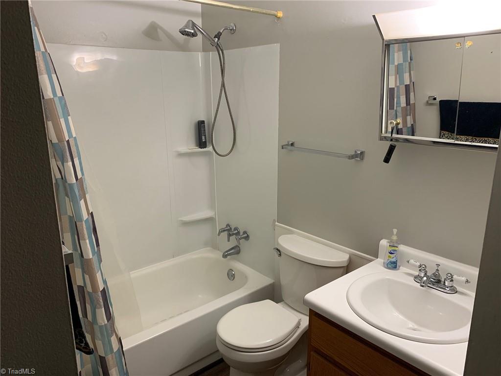 3205 Creek Ridge Road Greensboro, NC 27406 - Photo 10 of 15 Gallery Image 10