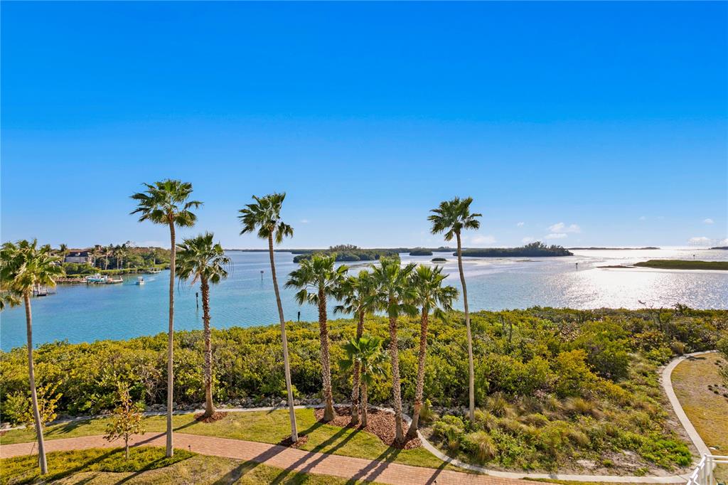 755 Collany Road, Unit 401 St. Petersburg, FL 33715 - Photo 12 of 64 Gallery Image 12