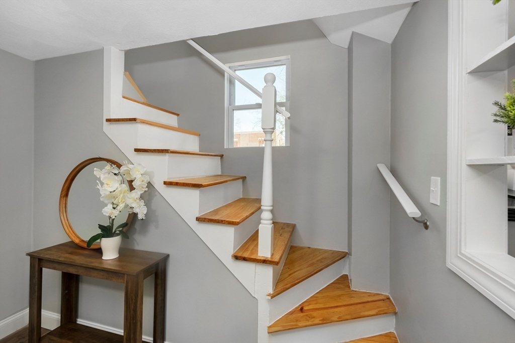 43 Riverside Drive North Reading, MA 01864 - Photo 13 of 21