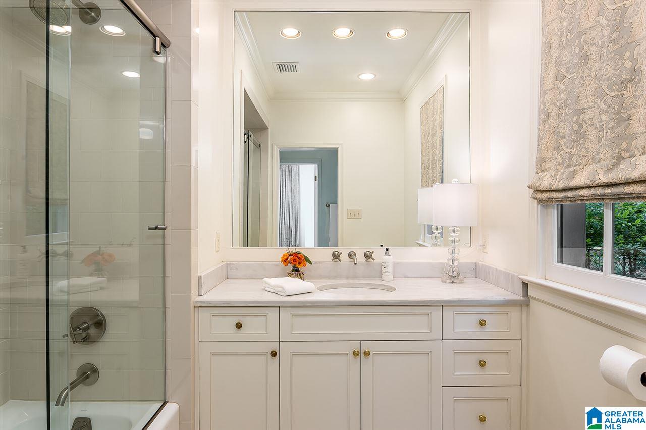 3364 Hermitage Road Birmingham, AL 35223 - Photo 40 of 50